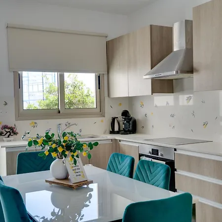 Lemon Paradise Centre 200m From Апартаменты