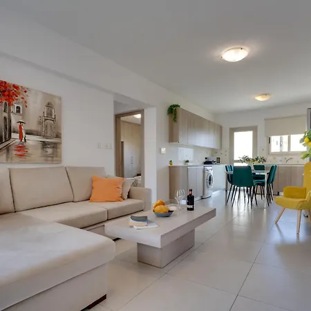 Lemon Paradise Centre 200m From Apartment