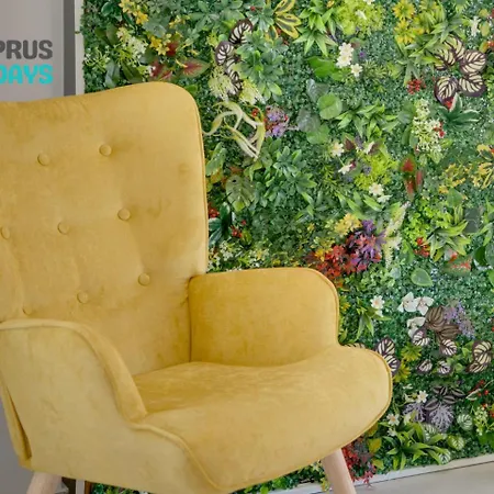 Lemon Paradise Centre 200m From * Ларнака